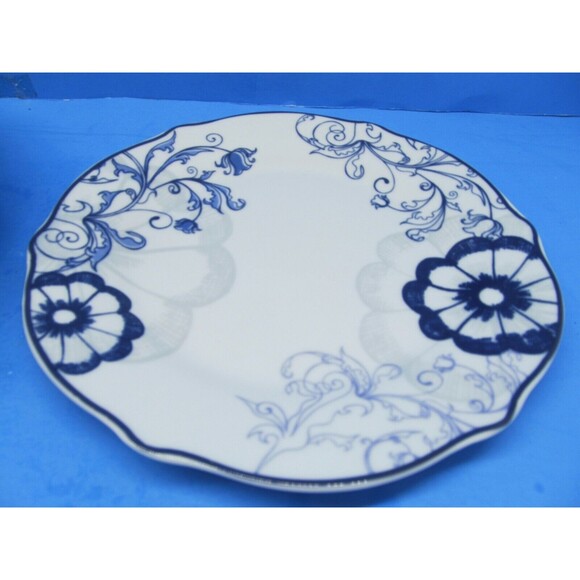 Tabletops Gallery Marion Soup Bowls and Salad Plate Lot of 5 pieces - Picture 9 of 9